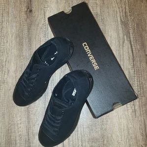 Black Monochrome Converse All-star Chuck Taylors